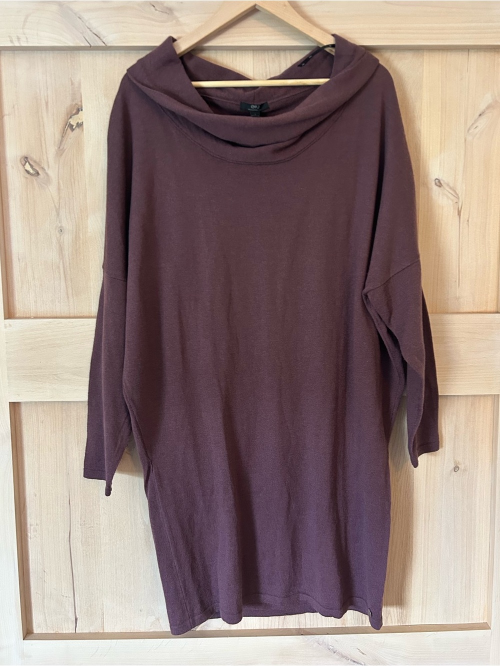 Emu Women’s NWT mauve 100% Merino Wool Cowl Neck Sweater Tunic Dress, Size large